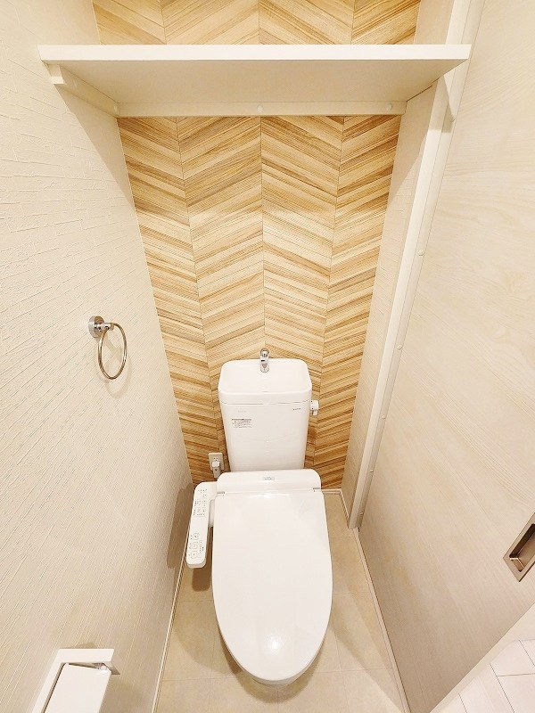 トイレ　★温水洗浄便座★