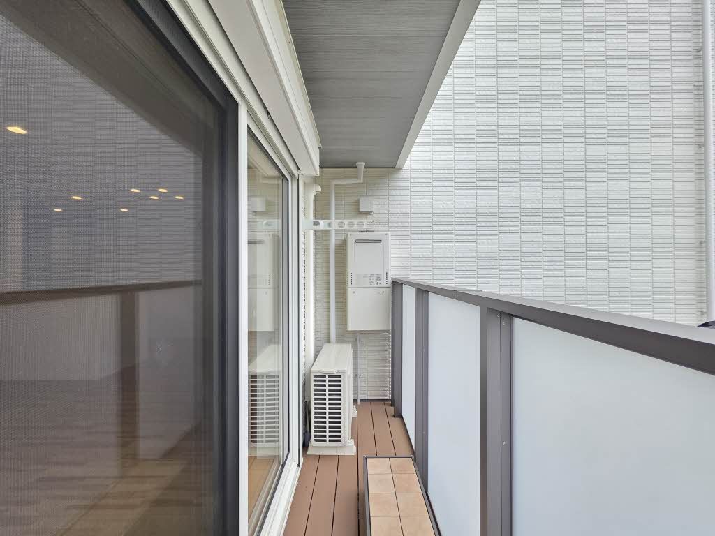 バルコニー　バルコニー