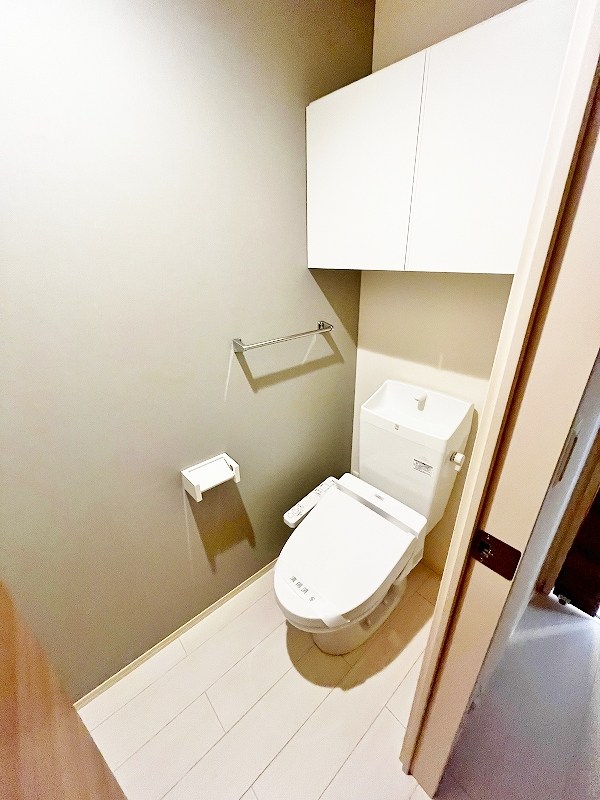 トイレ　★温水洗浄便座トイレ★