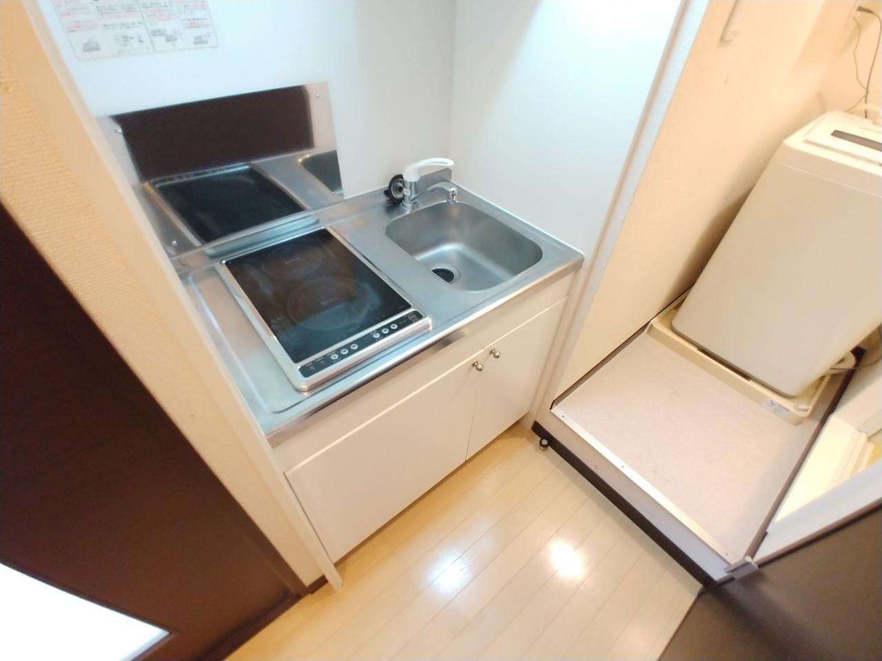 キッチン　キッチン：2口コンロ