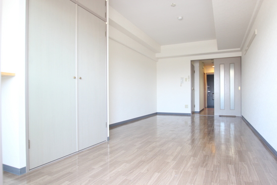 居室・リビング　※別部屋の写真です