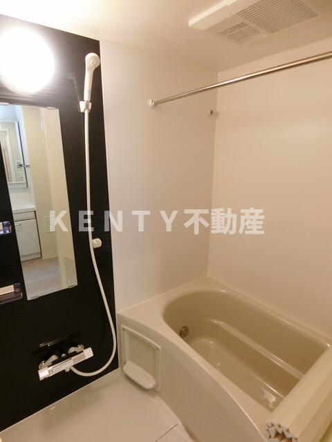 バス・シャワールーム　日々の疲れを癒すお風呂付です