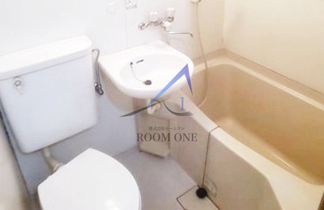 バス・シャワールーム　お風呂です。