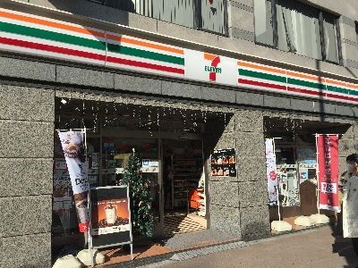 コンビニ　セブンイレブン日本橋茅場町2丁目店（コンビニ）まで170m