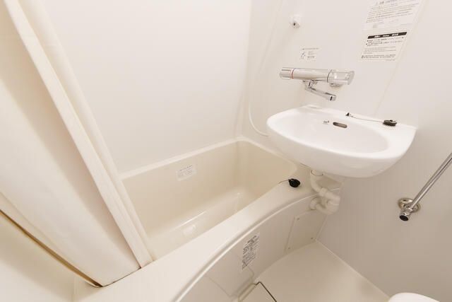 バス・シャワールーム　別部屋参考写真