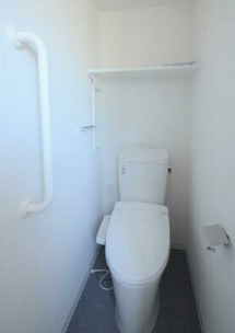 トイレ　※別部屋の参考写真です。