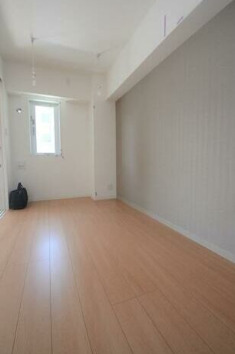 居室・リビング　※別部屋の参考写真です。