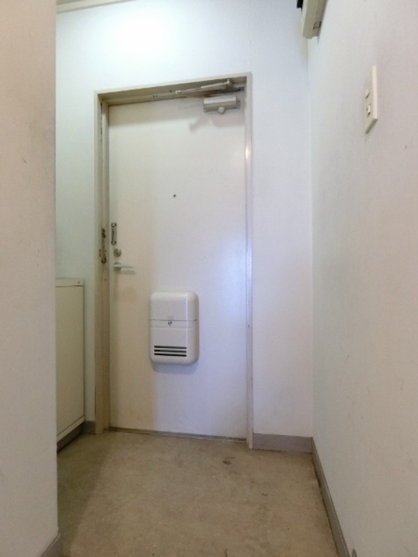 玄関　図面と現状に相違がある場合には現状を優先