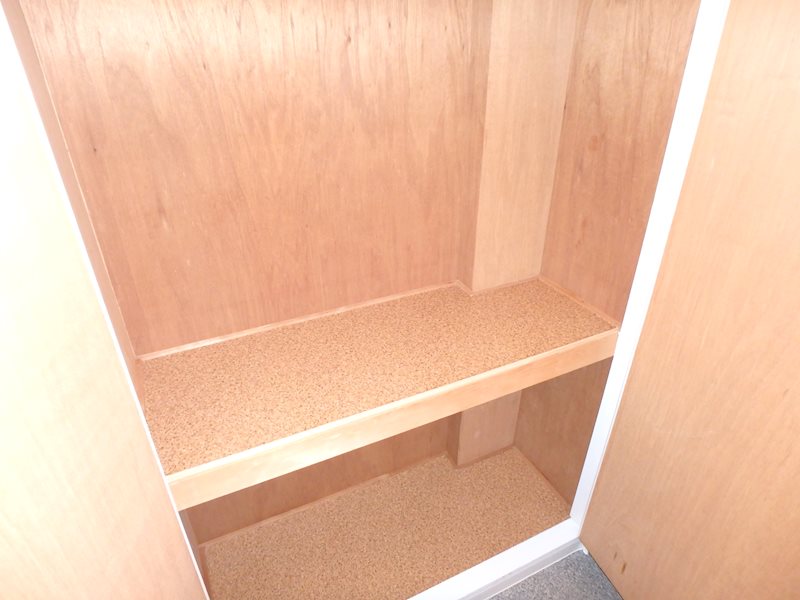 その他　オートロック付き１K