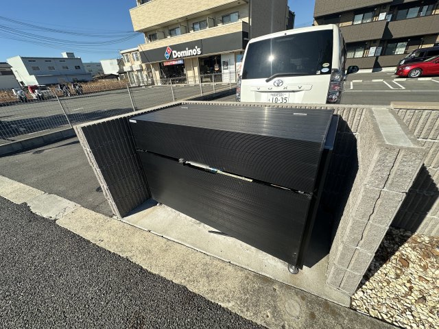 その他　ゴミ捨て場（その他）まで10m