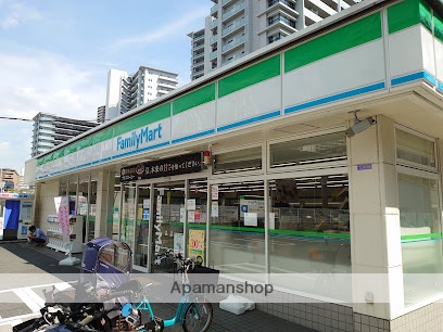 コンビニ　ファミリーマート海老江一丁目店（コンビニ）まで388m