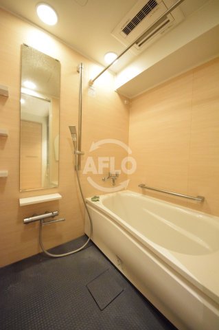 バス・シャワールーム　おおきに東心斎橋ビル　浴室