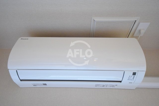 その他設備　おおきに東心斎橋ビル　エアコン