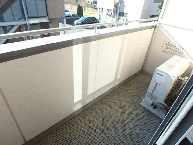 バルコニー　図面と現状に相違がある場合には現状を優先