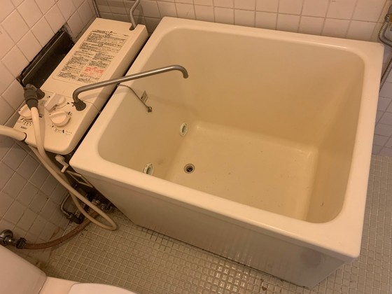 バス・シャワールーム　※別部屋の写真です