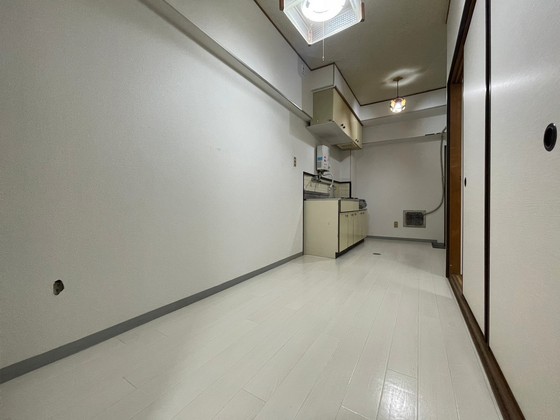 居室・リビング　※別部屋の写真です