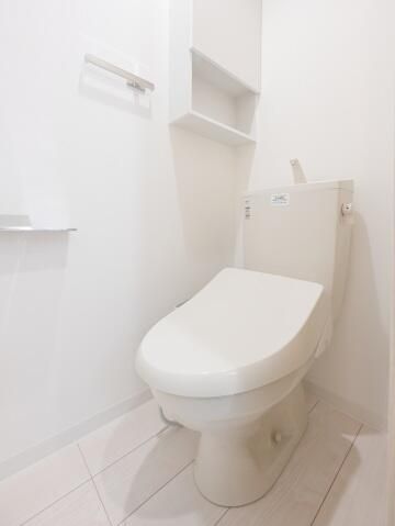 トイレ　清潔感のあるトイレです