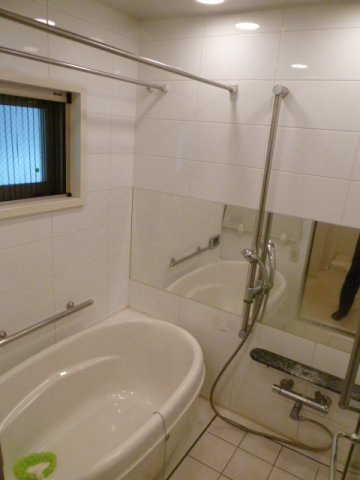 バス・シャワールーム　バス