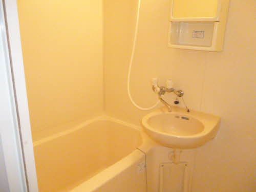 バス・シャワールーム　浴室