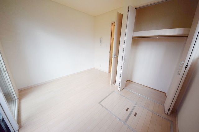 居室・リビング　★日当たりも良好です★