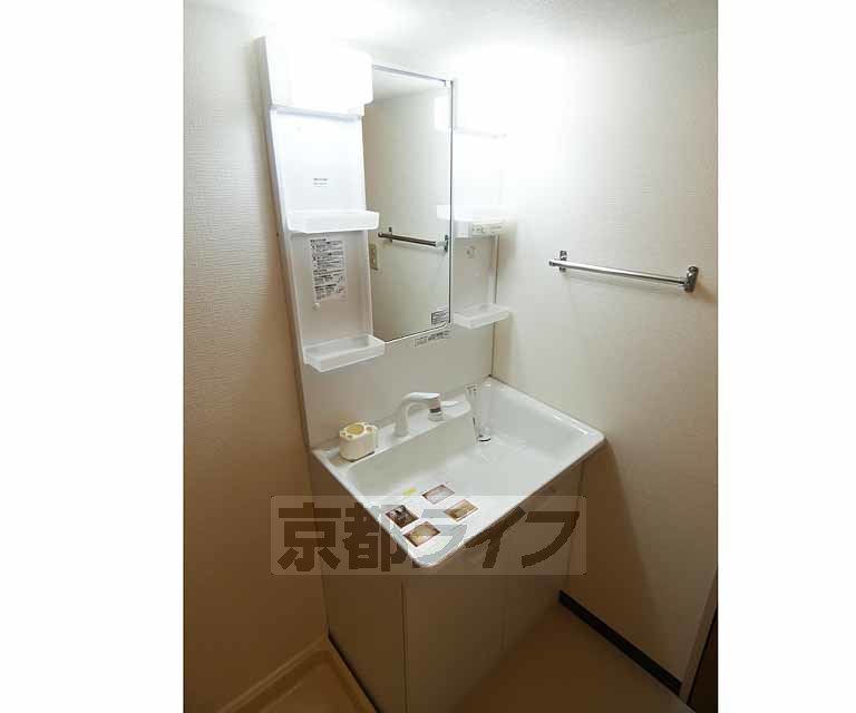 洗面設備　シャンプードレッサーです。