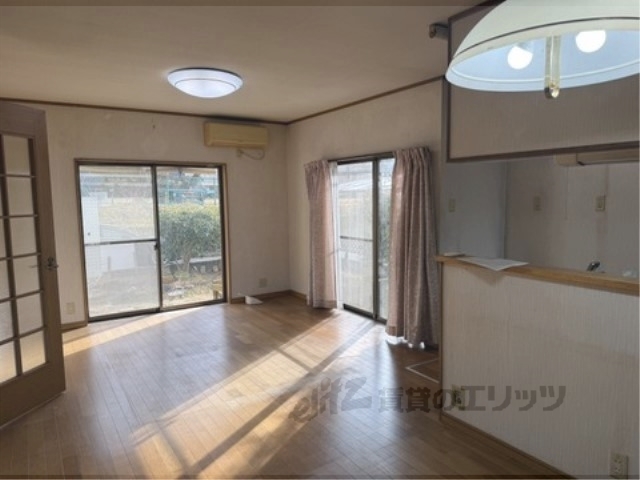 居室・リビング　リビング