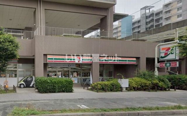 コンビニ　セブンイレブン 八千代緑が丘駅前店（コンビニ）まで541m