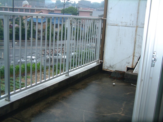 バルコニー　同物件別室です