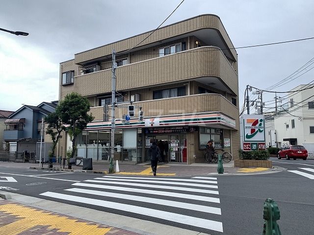 コンビニ　セブンイレブン 葛飾東新小岩4丁目店（コンビニ）まで235m