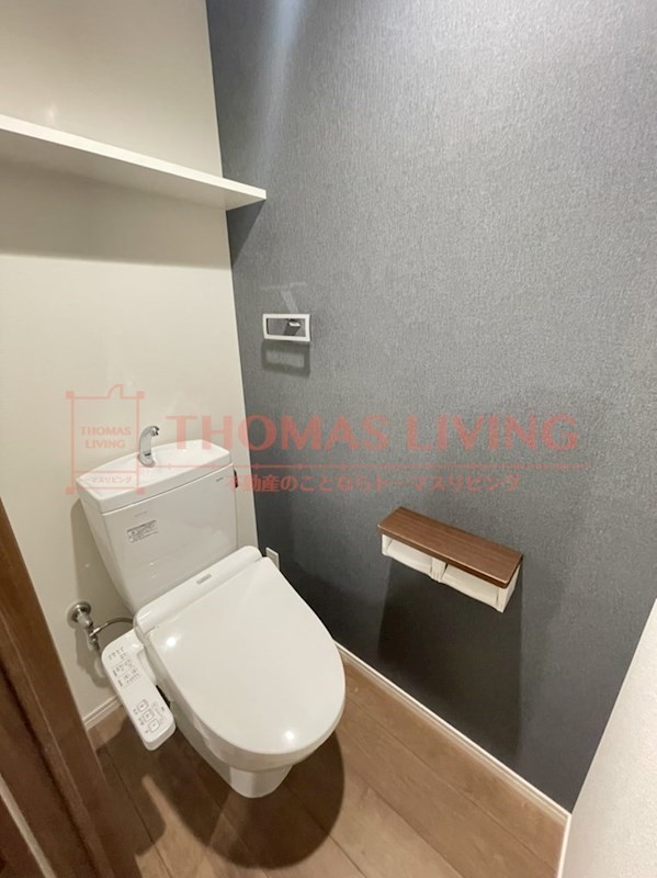 トイレ　※同型タイプ参考写真・実際とは異なります