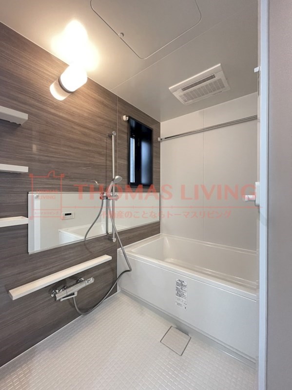 バス・シャワールーム　※同型タイプ参考写真・実際とは異なります