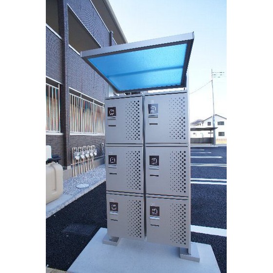 その他　宅配ボックスあり