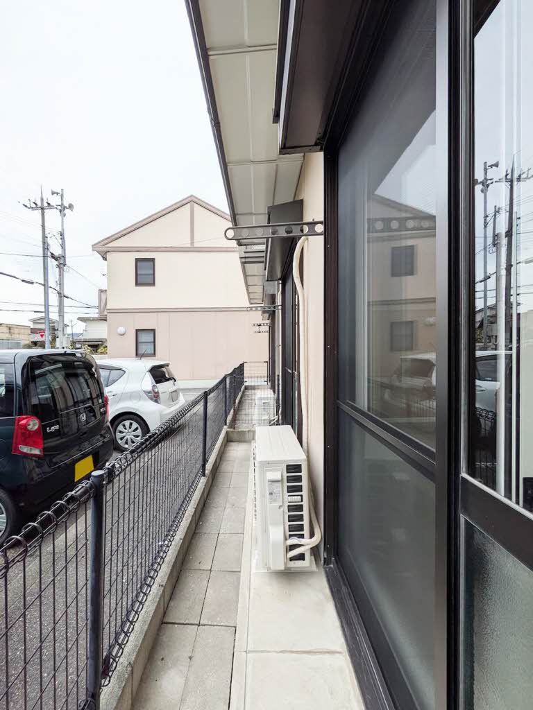 バルコニー　日当たり良好です。