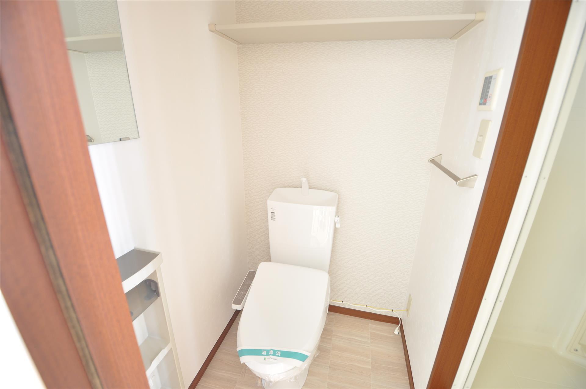 トイレ　トイレ