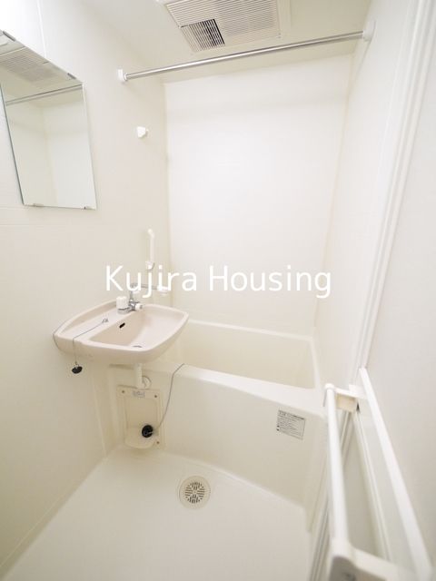 バス・シャワールーム　★バス・トイレ別です★