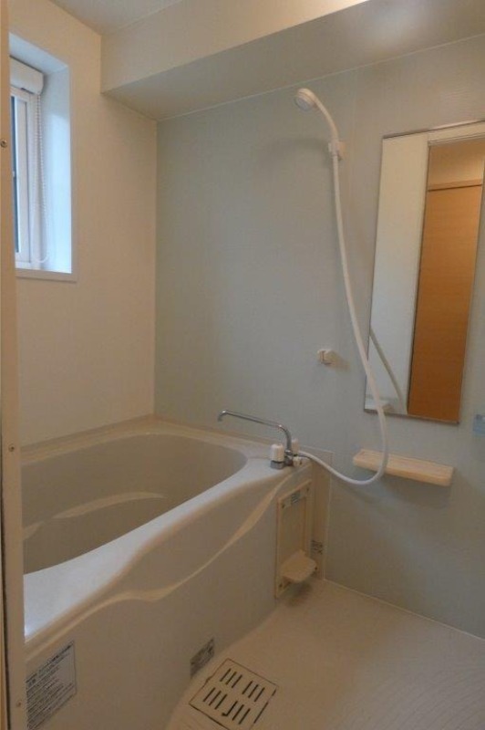 バス・シャワールーム　図面と現状に相違がある場合には現状を優先