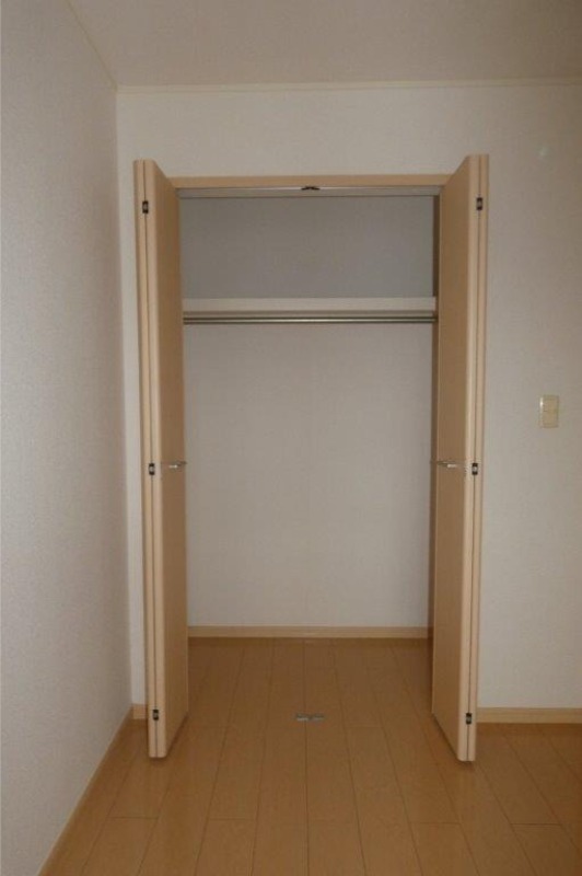 収納　図面と現状に相違がある場合には現状を優先