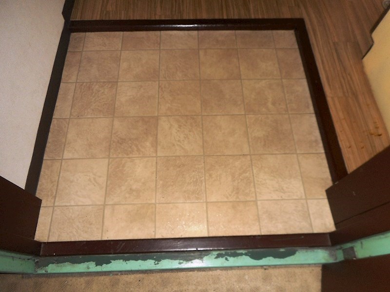 玄関　門真モントレー