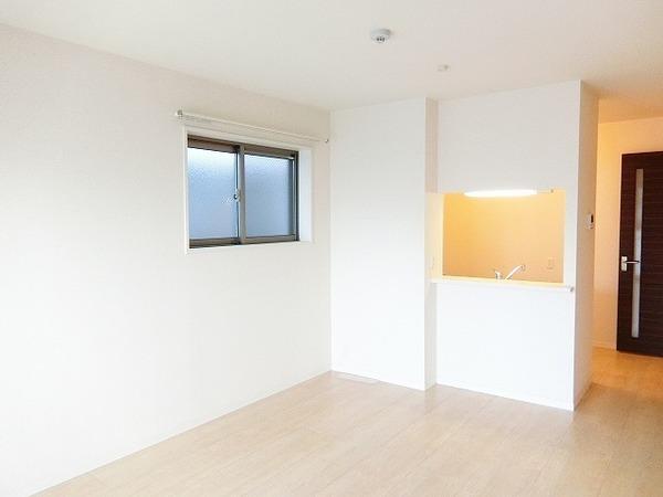 居室・リビング　人気のカウンターキッチン！