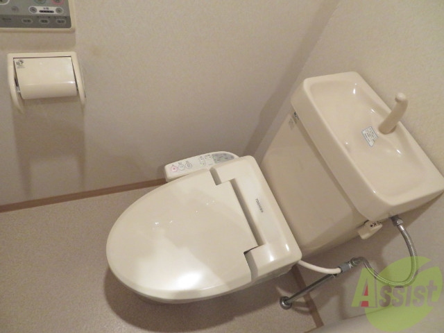 トイレ　トイレにはウォシュレットが付いているので嬉しいですね