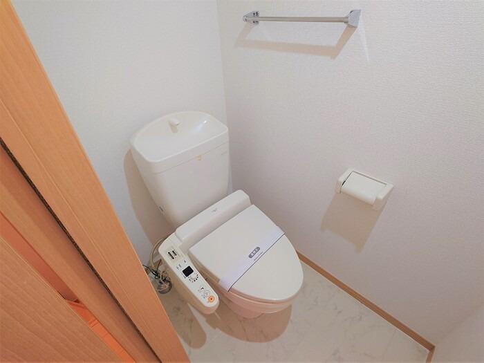 トイレ　同等タイプのイメージ画像です。