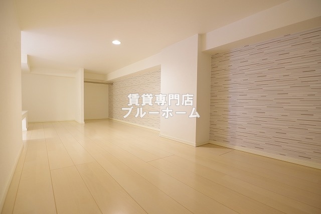 その他　5.7帖のゆとりあるロフト！