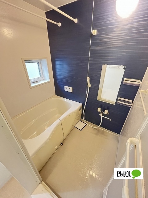 バス・シャワールーム　同一タイプ