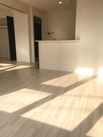 居室・リビング　明るい室内です☆