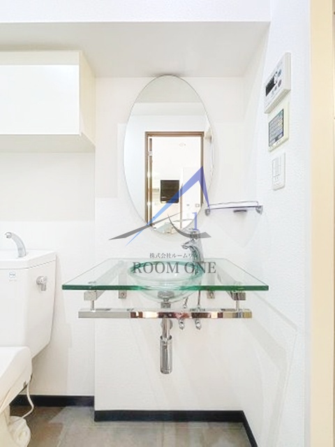 洗面設備　洗面台です。