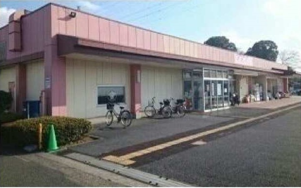 スーパー　コープみらい（スーパー）まで740m