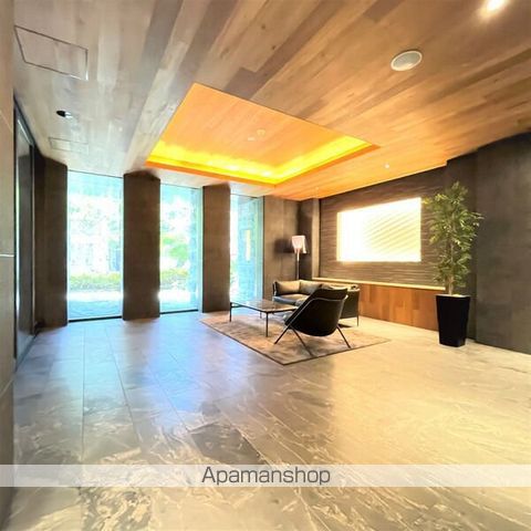 ロビー　ロビー