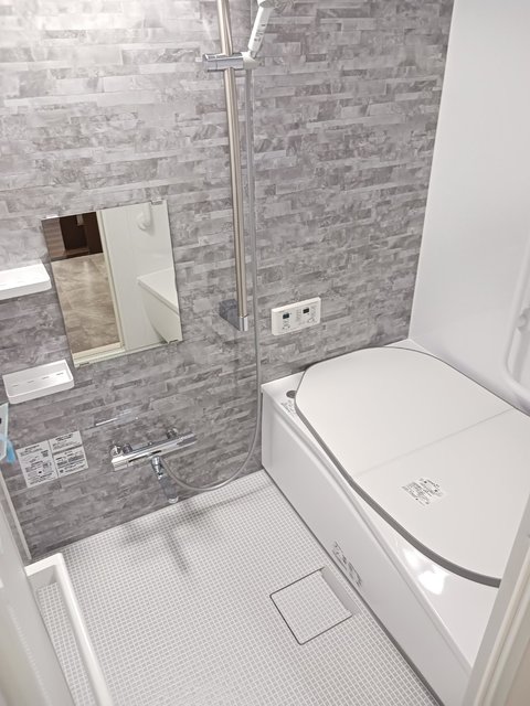 バス・シャワールーム