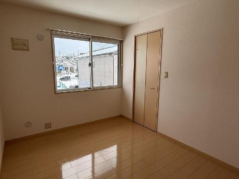 居室・リビング　寝室