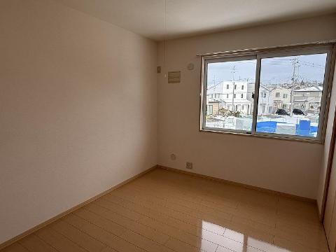 居室・リビング　室内